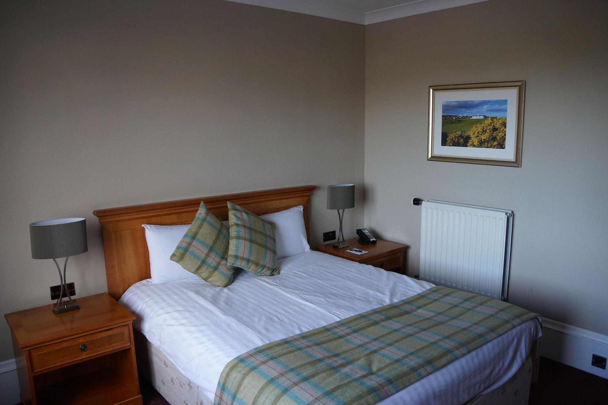 Carnoustie Golf Hotel 'A Bespoke Hotel' 외부 사진