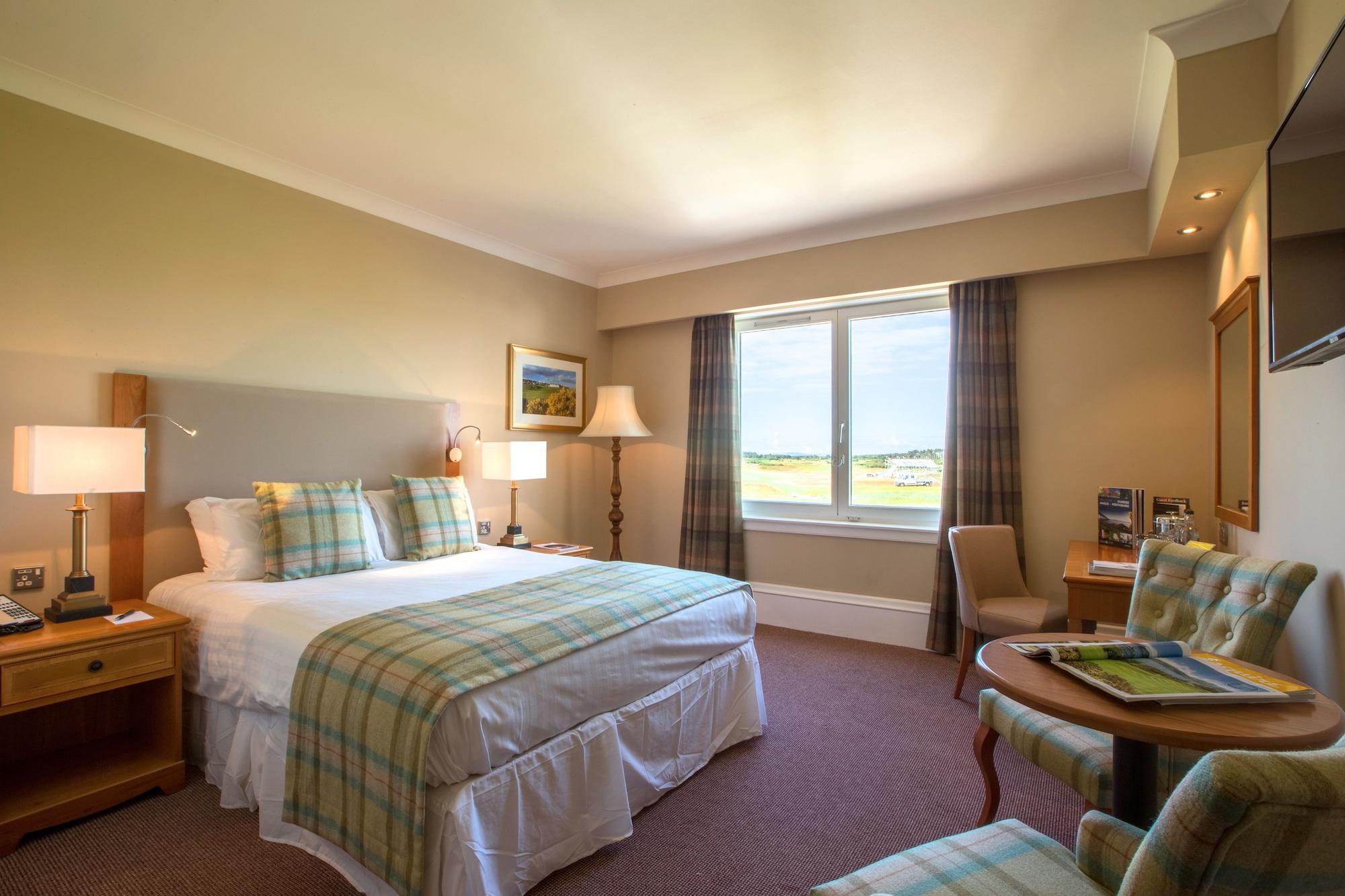 Carnoustie Golf Hotel 'A Bespoke Hotel' 외부 사진