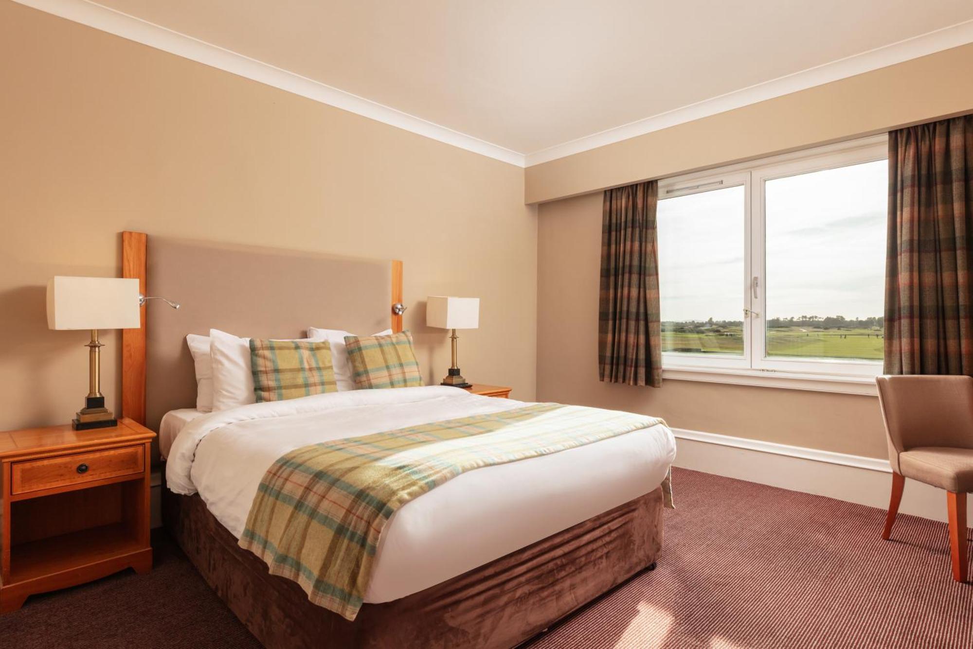 Carnoustie Golf Hotel 'A Bespoke Hotel' 외부 사진