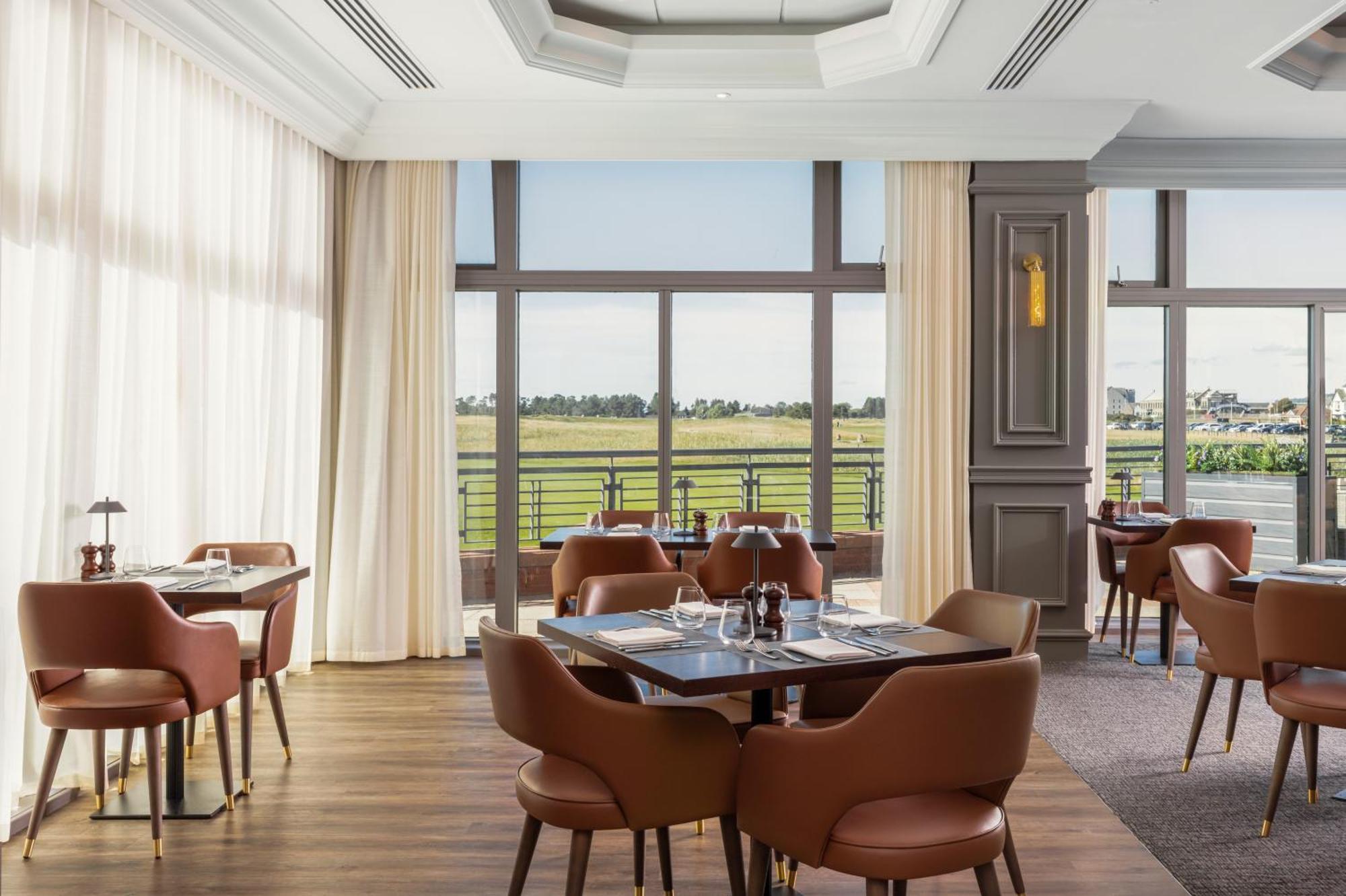 Carnoustie Golf Hotel 'A Bespoke Hotel' 외부 사진